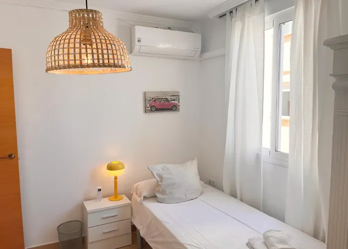 Homely Malaga Soho 520